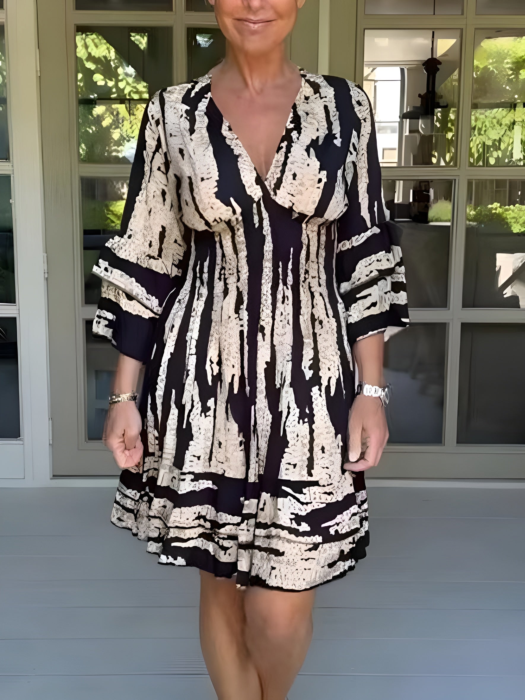 BEATRICE | LIGHTWEIGHT AND ELEGANT SUMMER DRESS